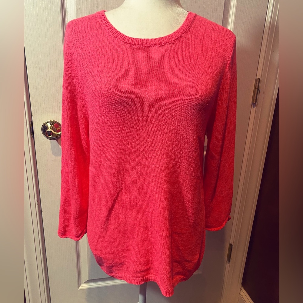 NWOT Keren Hart Crew Neck Sweater in Bright Pink, Size L